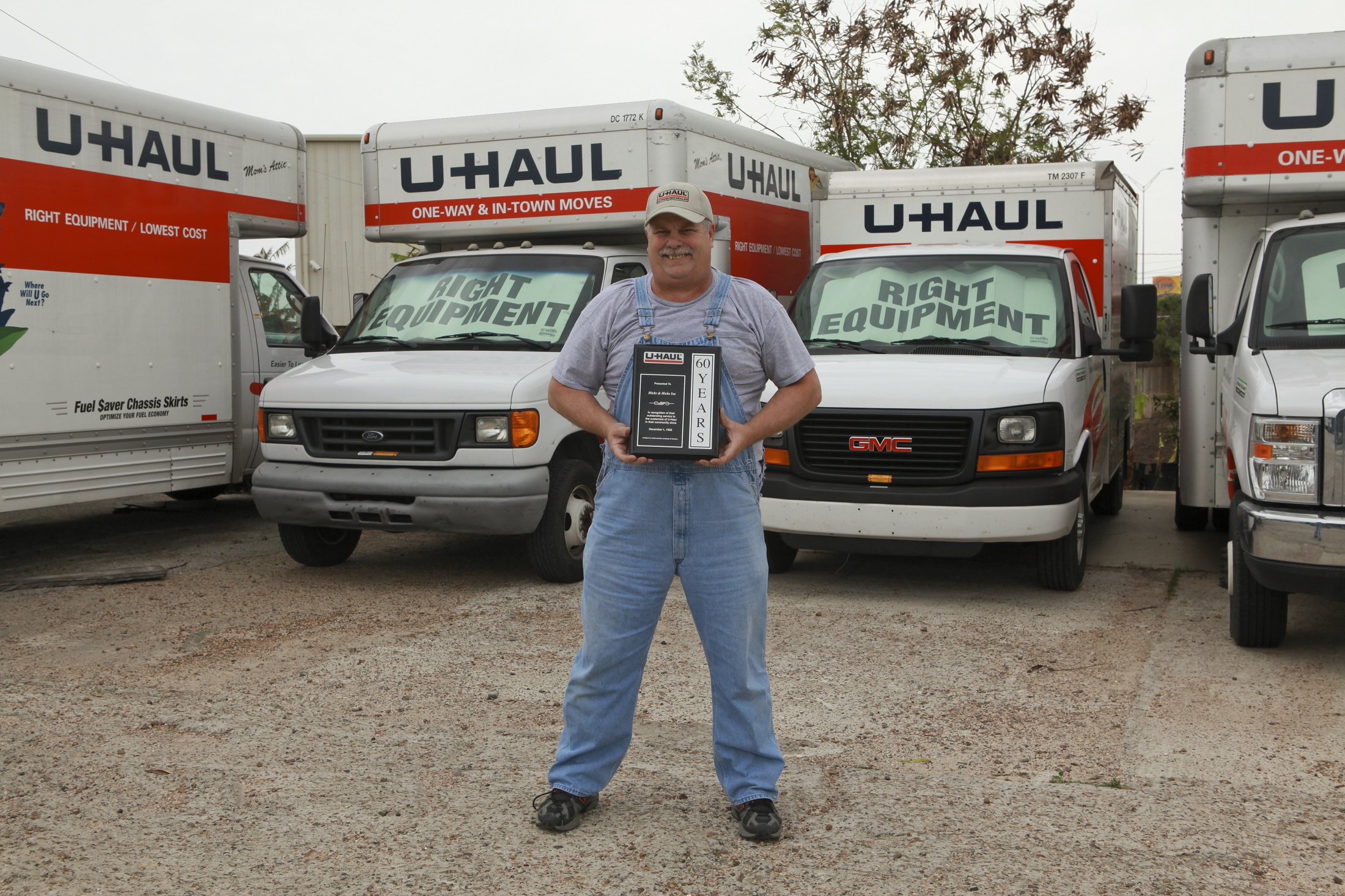 Longest-Serving U-Haul Dealer - Bobby Hicks