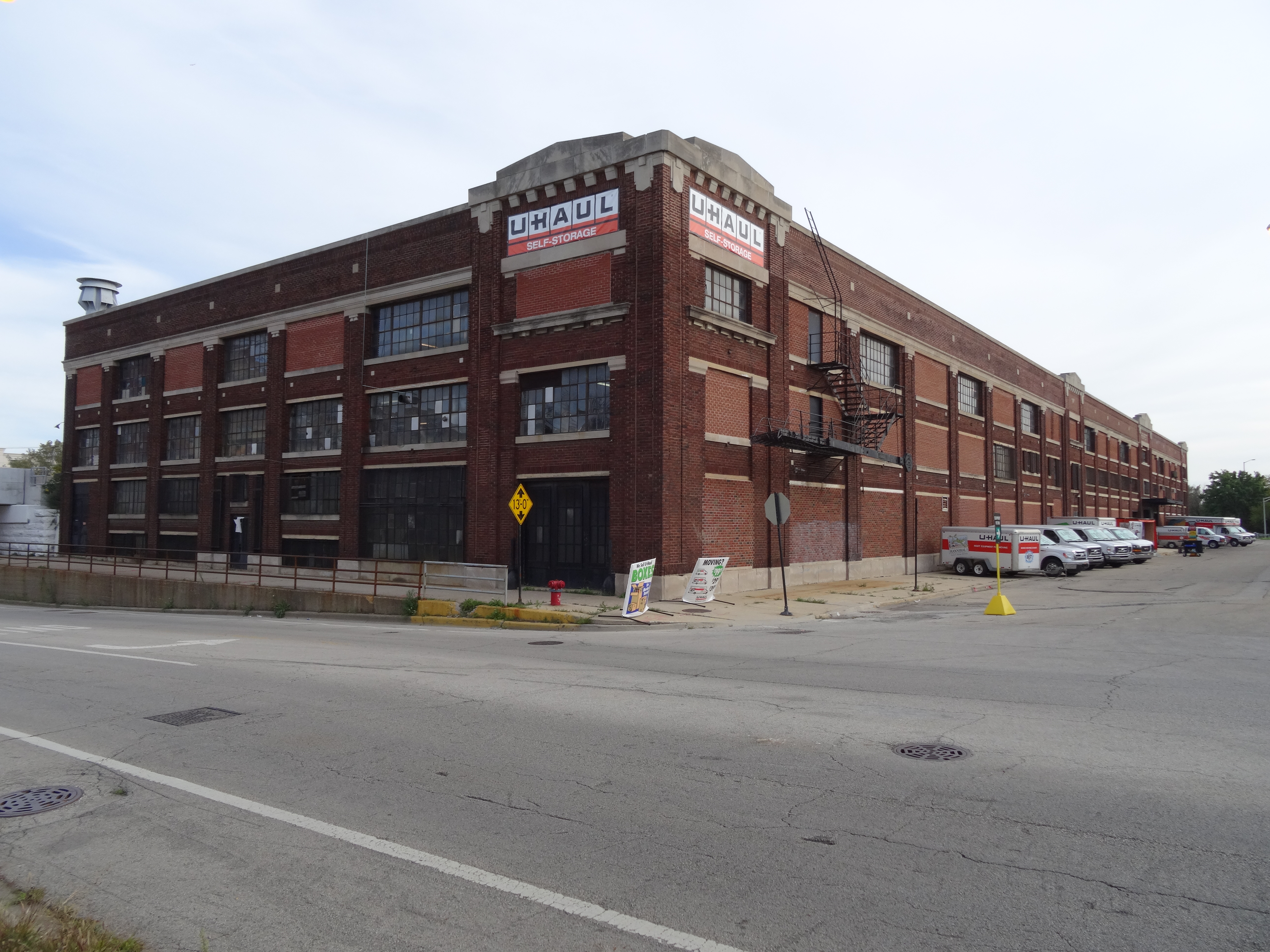 U-Haul Reuses Historic Chicago Building to Deliver on the Demand for Moving and Self-Storage Facilities