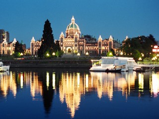 Victoria is the U-Haul No. 3 Canadian Growth City for 2015