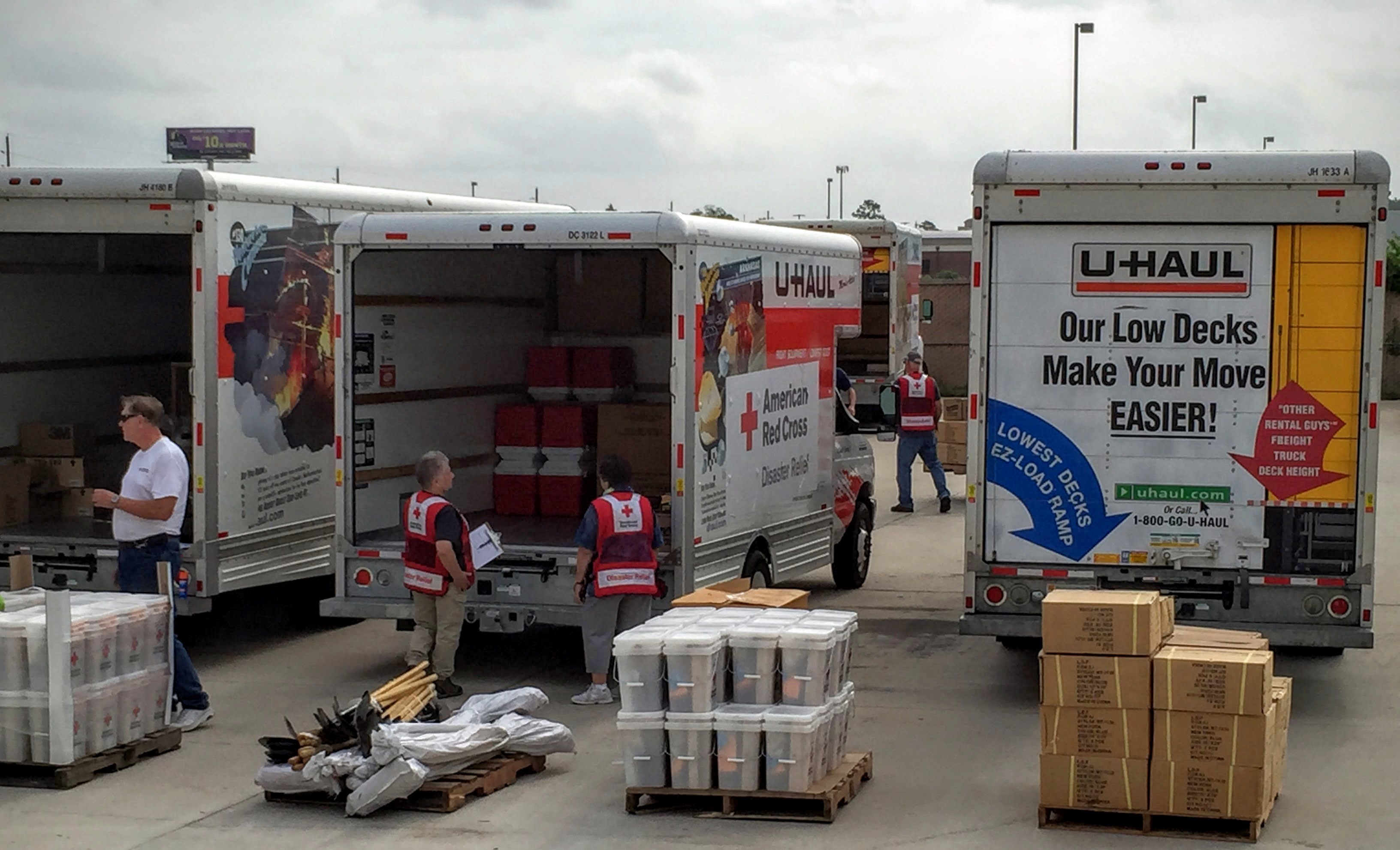 U-Haul, Red Cross Promote National Preparedness Month