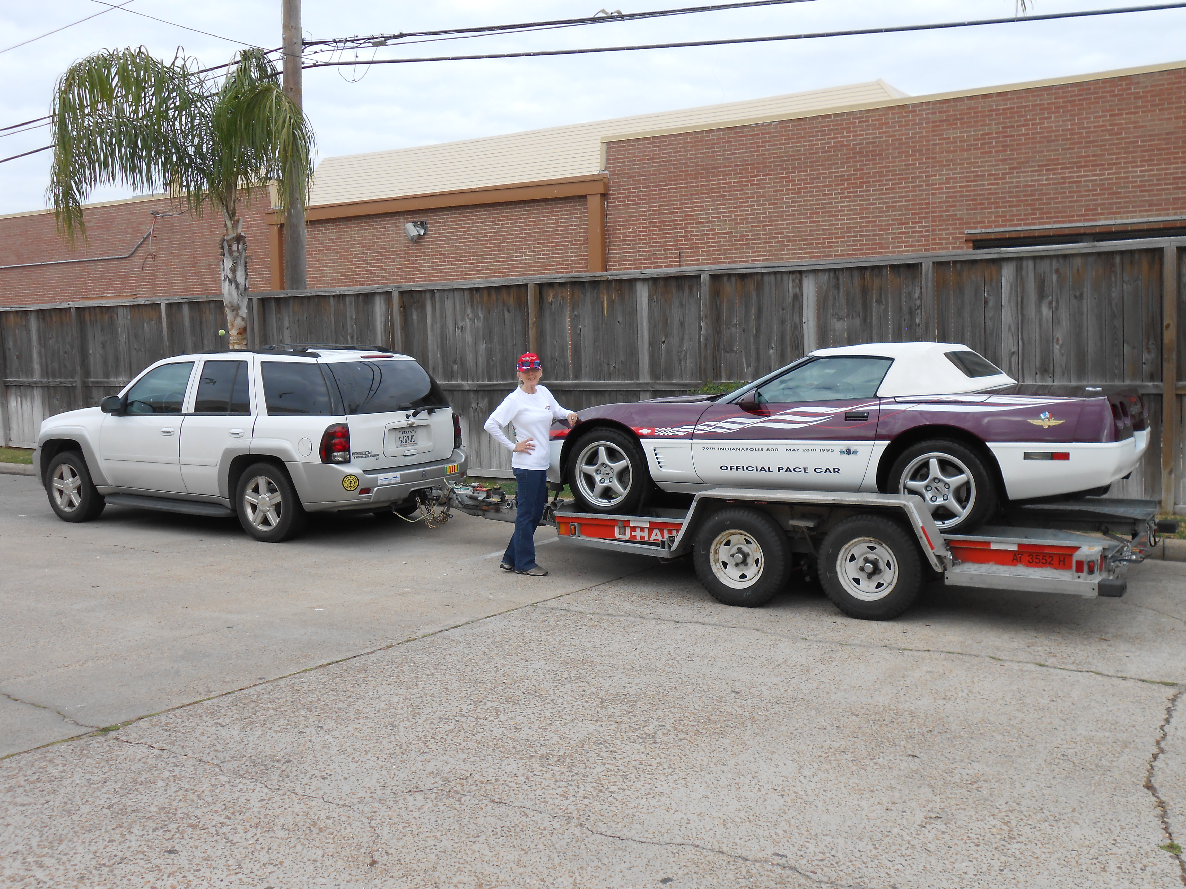 Texas Man Turns to U-Haul to Tow His Rare Corvette