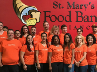 U-Haul Packs 23,000 Meals at St. Mary’s Food Bank