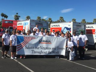 U-Haul Honors America’s Heroes at 2017 Phoenix Veterans Day Parade
