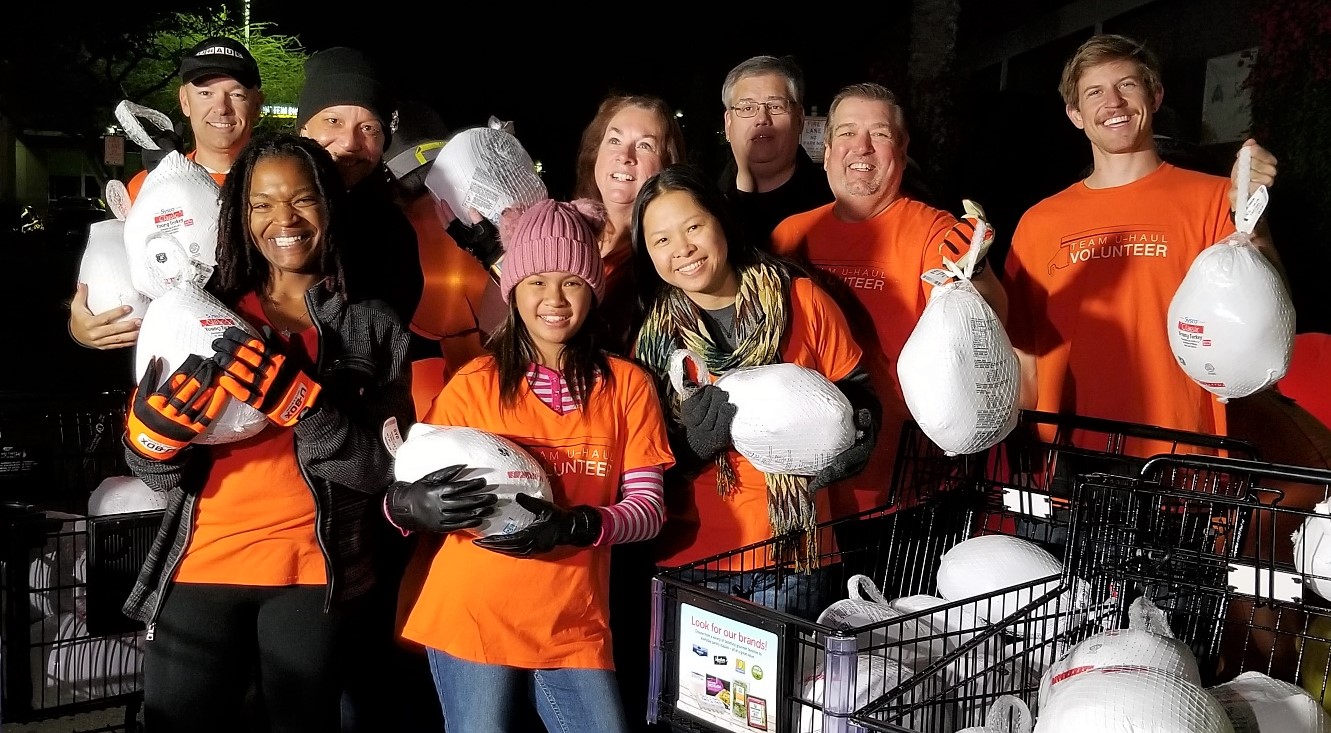 U-Haul Donates 1,064 Thanksgiving Turkeys to St. Mary’s Food Bank