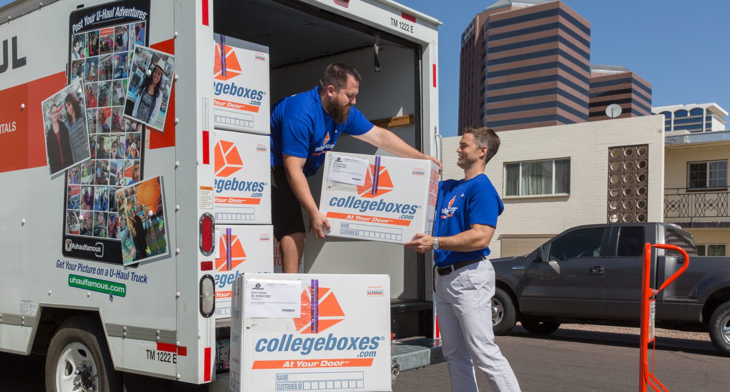 Collegeboxes Prepared to Meet Students’ Mid-Term Moving Needs in California
