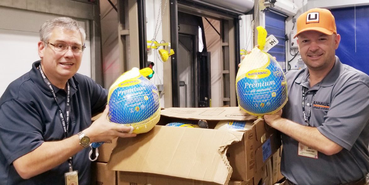 U-Haul Team Members Donate 978 Thanksgiving Turkeys to St. Mary’s Food Bank, Other AZ Charities