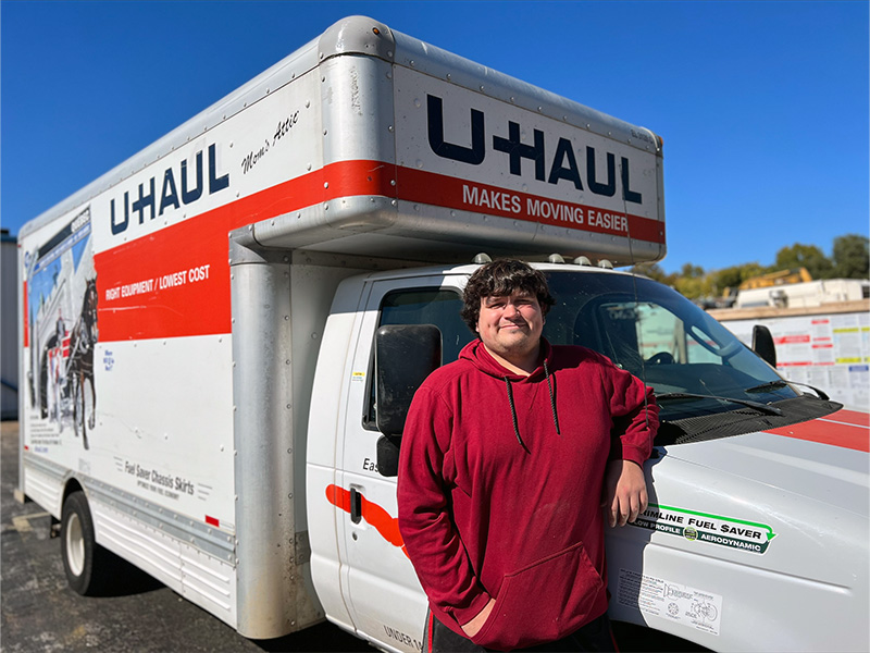 Dad and Son Build Pinewood Derby U-Haul Truck - My U-Haul Story