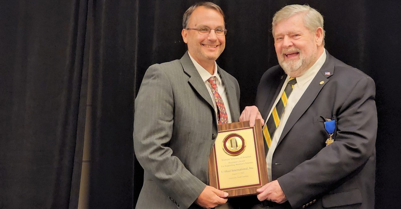 U-Haul Receives Distinguished Award from VVA