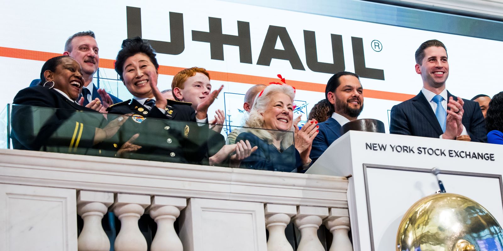 NYSE 19