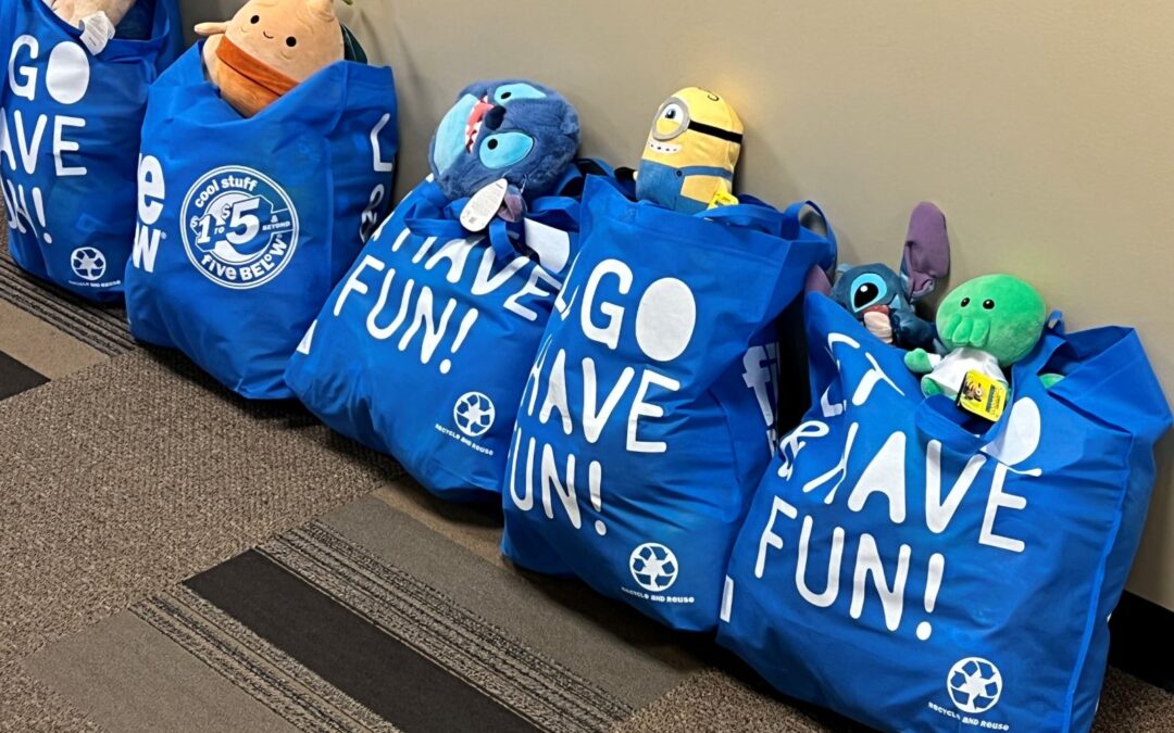 U-Haul Team Members Donate More Than 100 Stuffed Toys to Sleep in Heavenly Peace